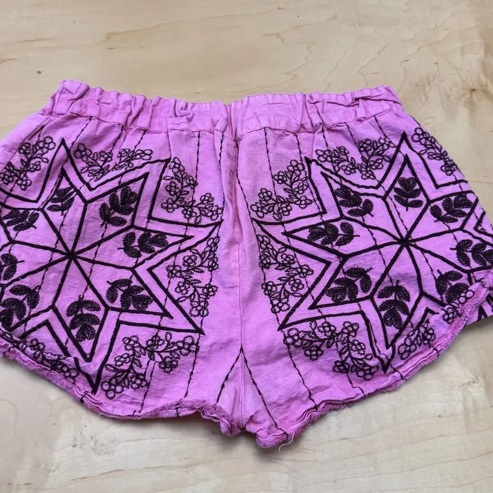 Free People Women's Embroidered Lace Trim Shorts –  Pink – Size S
